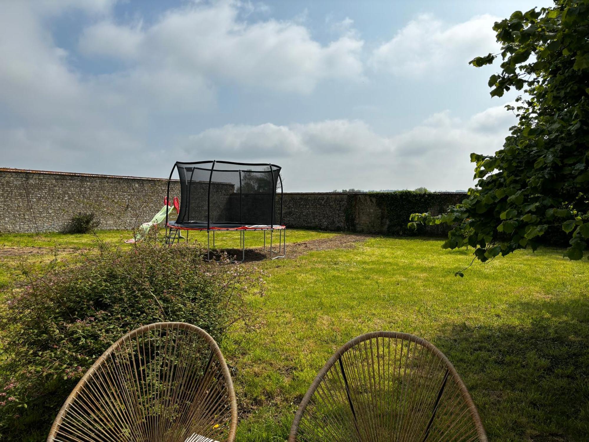 Petite Maison Trungy Exterior foto